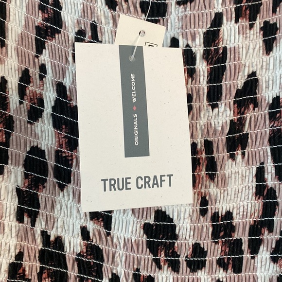 ๐ True Craft Dress ๐ - Picture 3 of 7